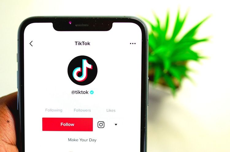 Enhance Your TikTok Experience: AI-Driven Adobe Apps, CapCut, Twitch, and More Now Enable Direct Posting