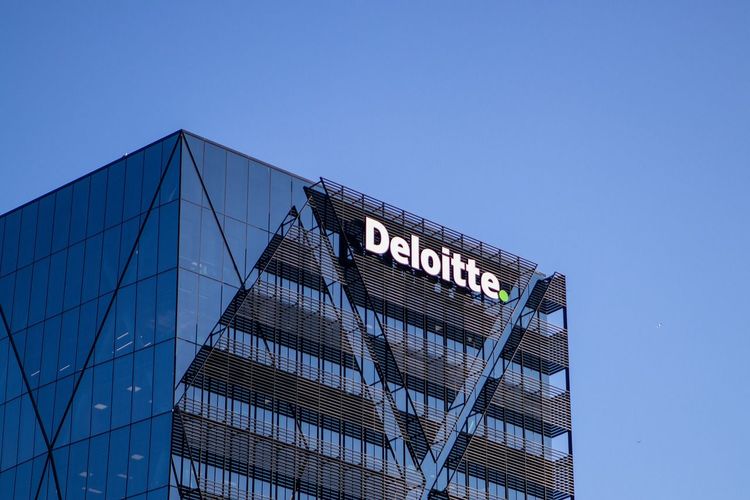 Deloitte Reveals 2024 Predictions for Global Technology, Gaming, and Entertainment Trends